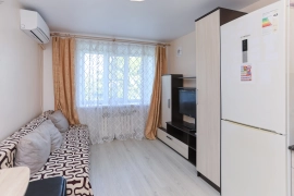 Комната в р-не ост. "Большая"